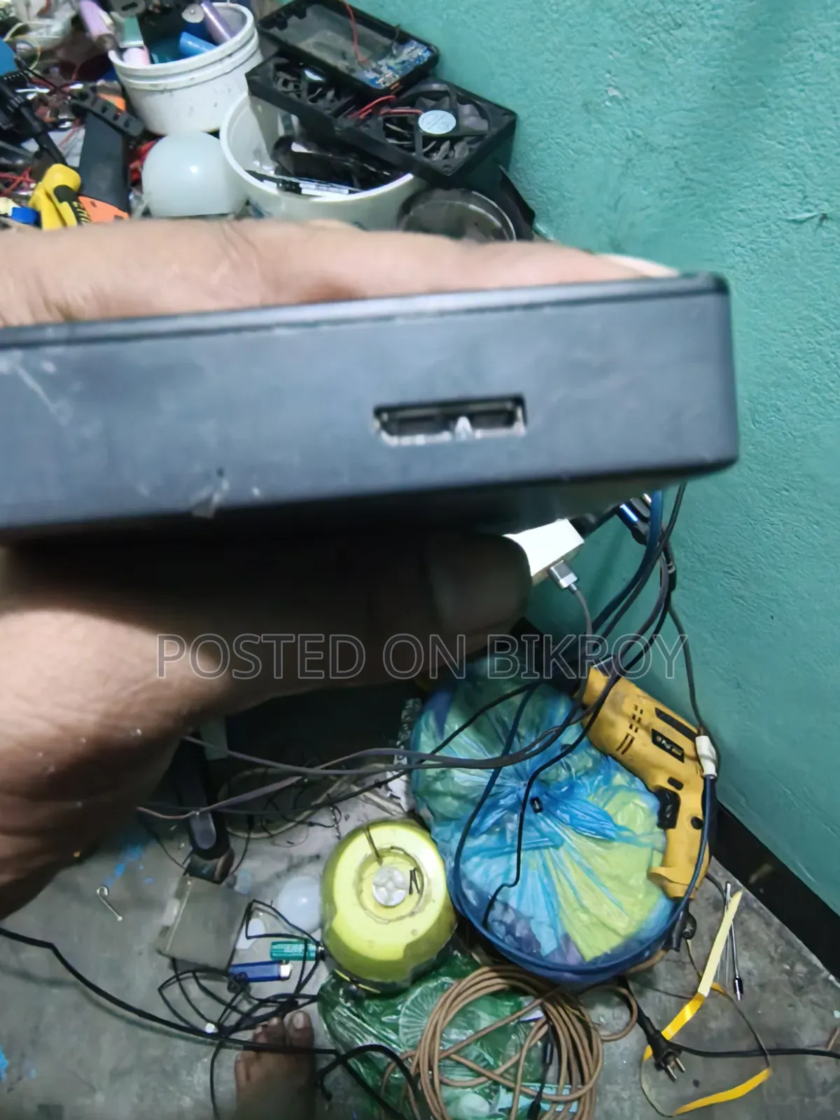 ৫টিবি পোর্টেবল হার্ড ডিস্ক