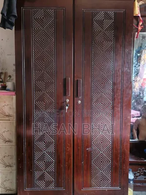 পারটেক্স আলমারি