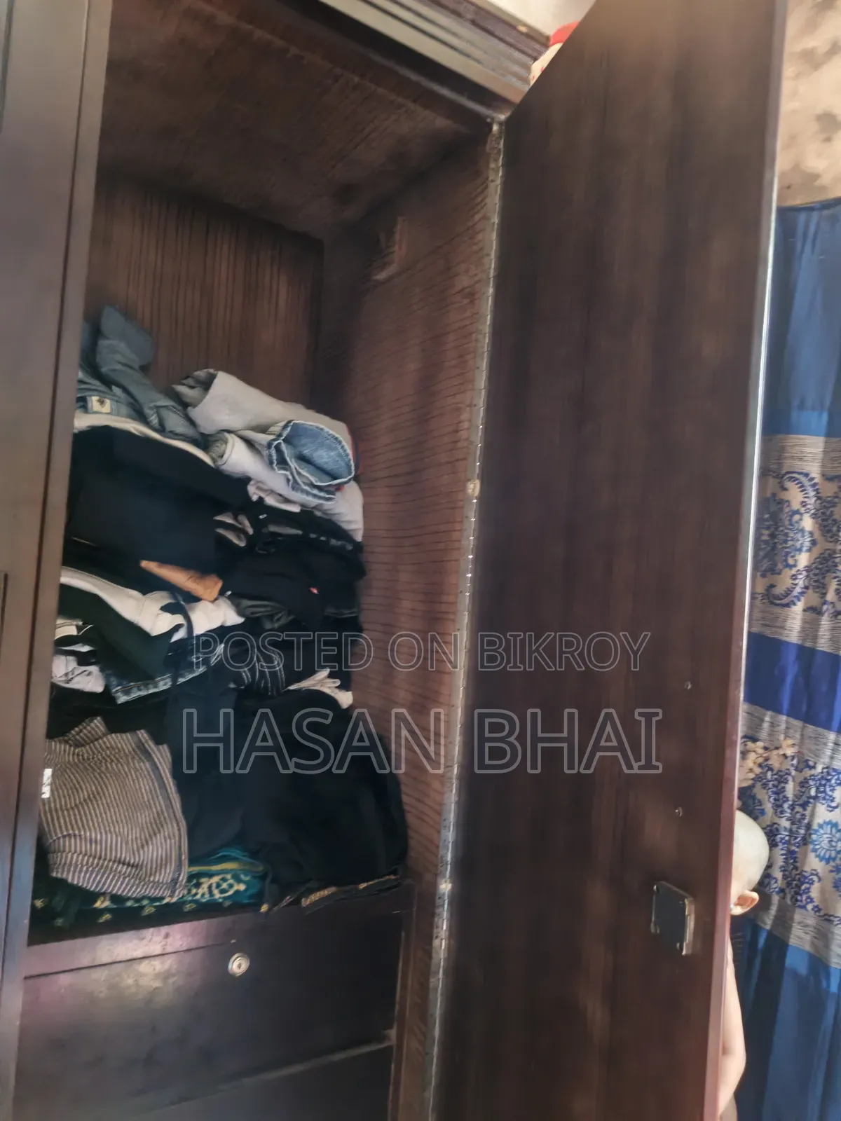 পারটেক্স আলমারি