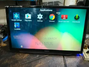 32" Smart TV
