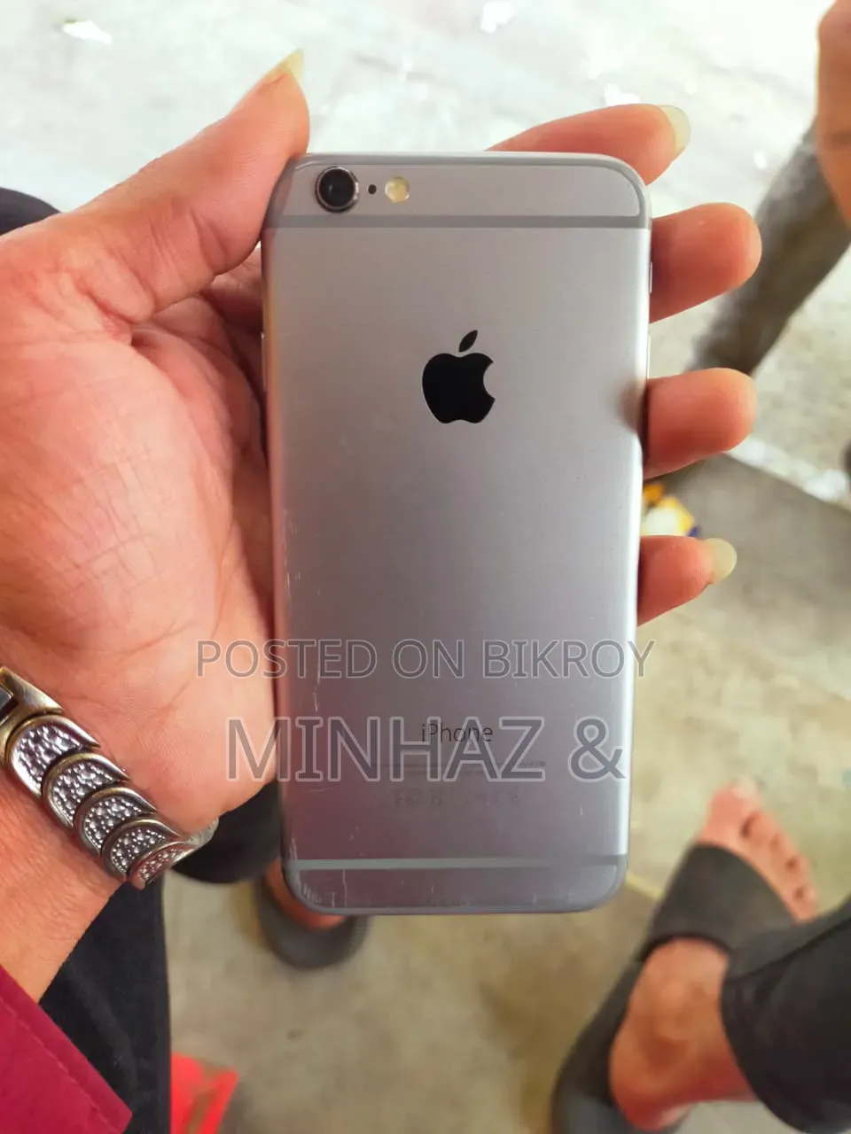 Apple iPhone 6 16 GB White