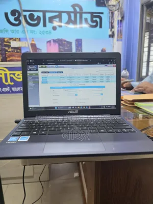 ল্যাপটপ আসুস ই২০৩এমএ ১.৫জিবি ইন্টেল কোর আই৩ এসএসডি ৫০০জিবি