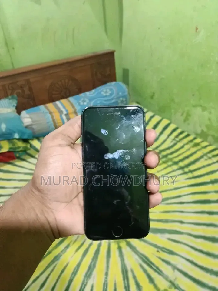 Apple iPhone 7 128 GB Black
