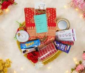 শাড়ি গিফট কম্বো । স্বপ্নছোঁয়া ক্লাসিক কম্বো। শাড়ি ও উপহার প্যাকেজ