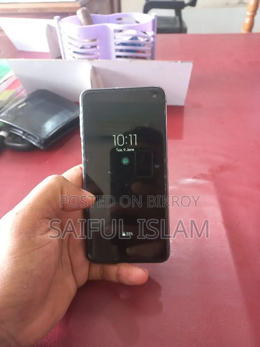 Samsung Galaxy S10e 128 GB Blue