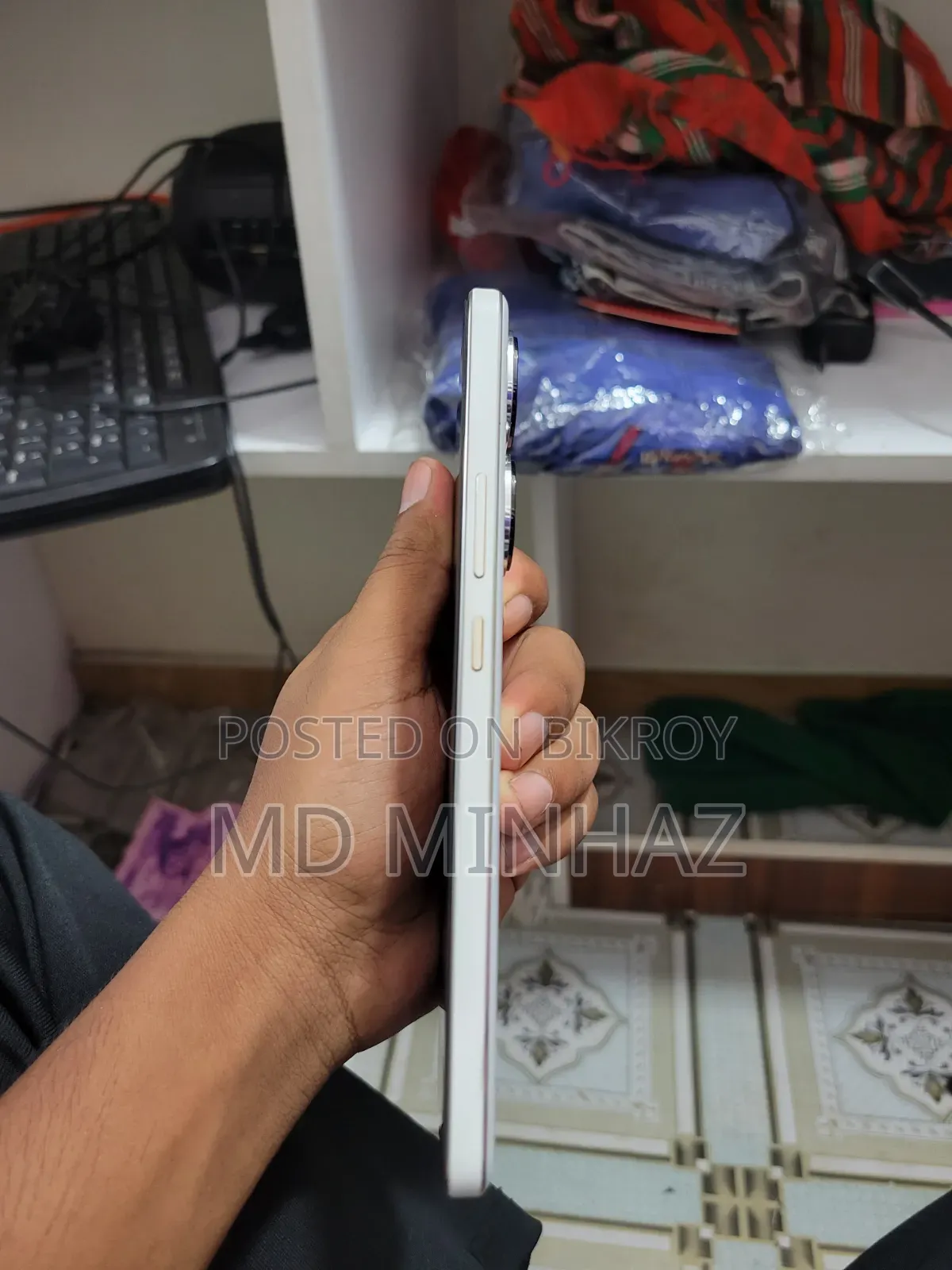 New Vivo iQOO 256 GB White