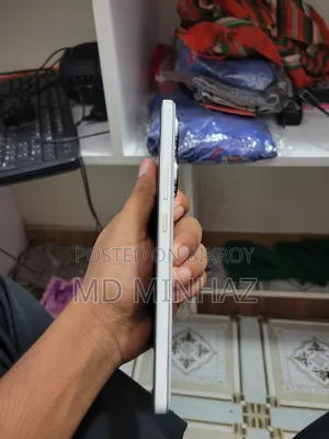 New Vivo iQOO 256 GB White