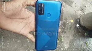 Infinix Hot 9 Play 32 GB Green