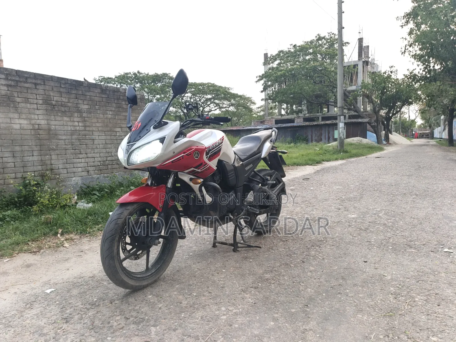 Yamaha 2016 White