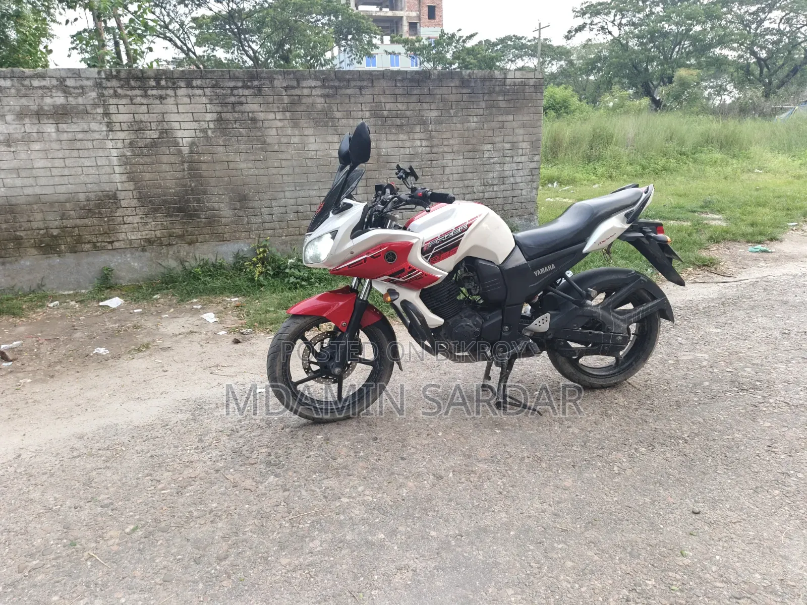 Yamaha 2016 White