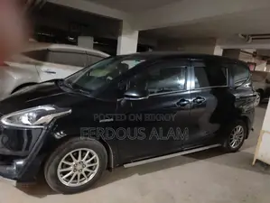 Toyota Sienta 2015 Black