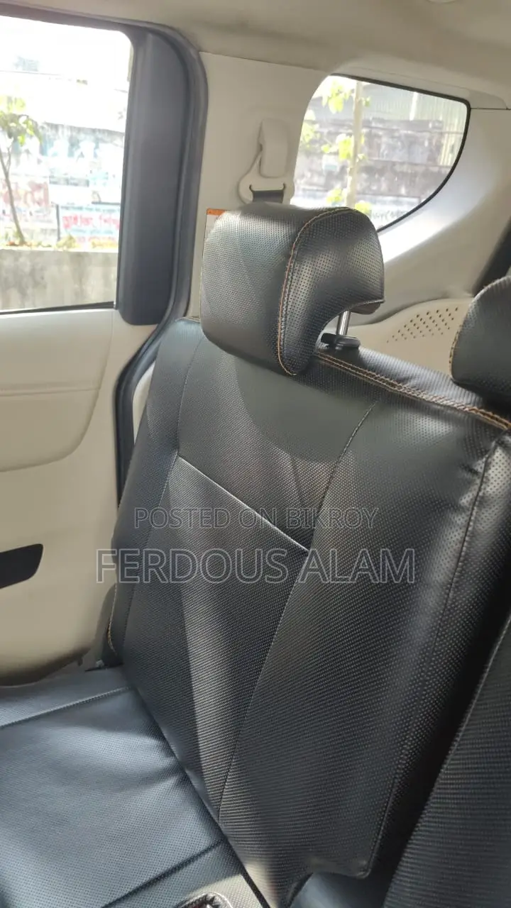 Toyota Sienta 2015 Black
