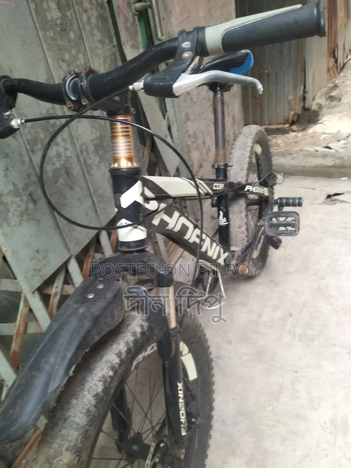 Pursang E-Tracker 2025 Black