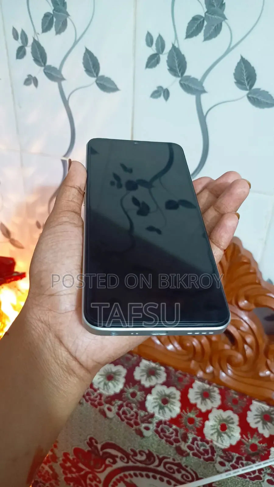 Realme V30 128 GB