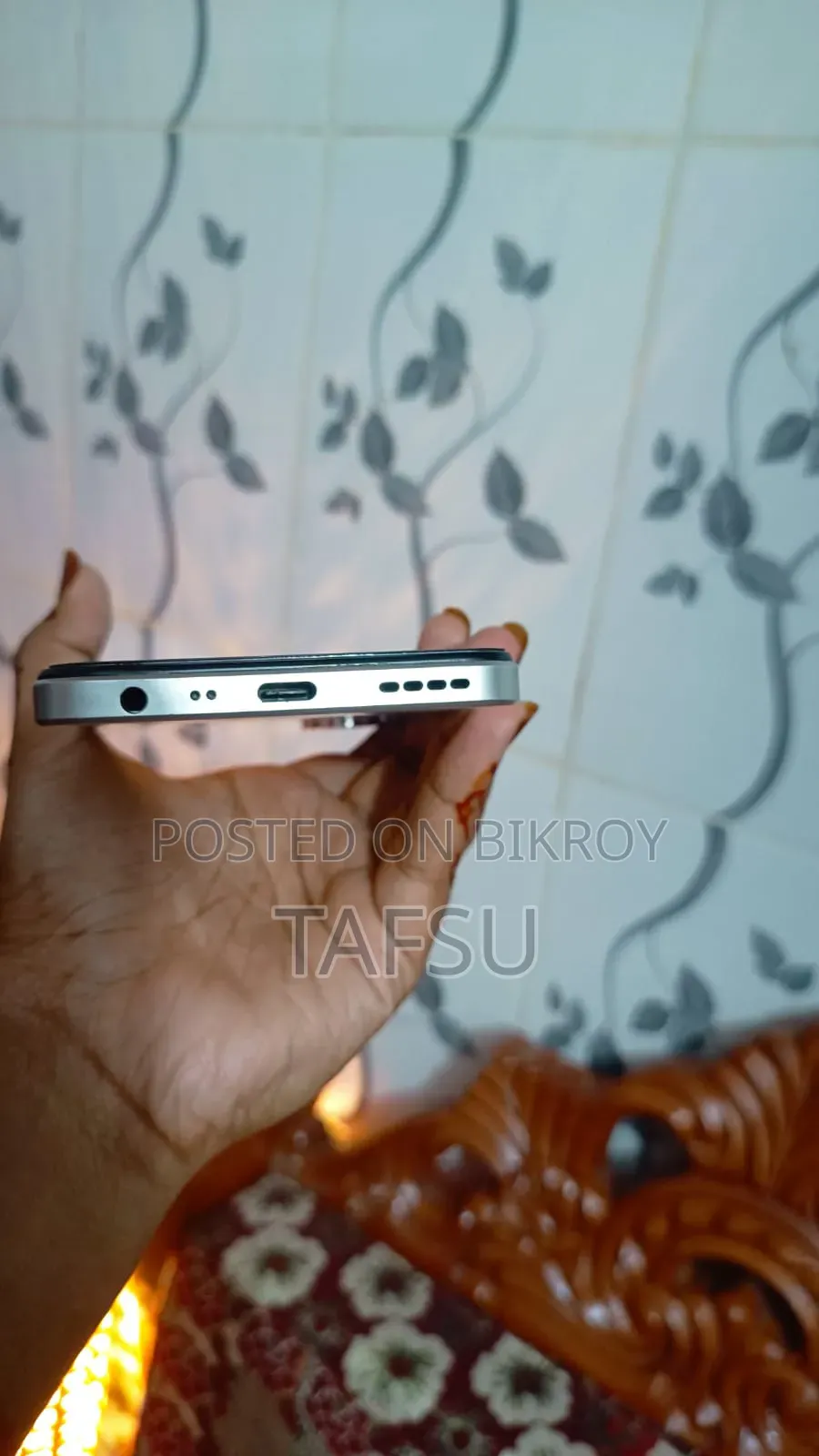 Realme V30 128 GB