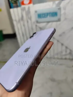 Apple iPhone 11 64 GB Purple