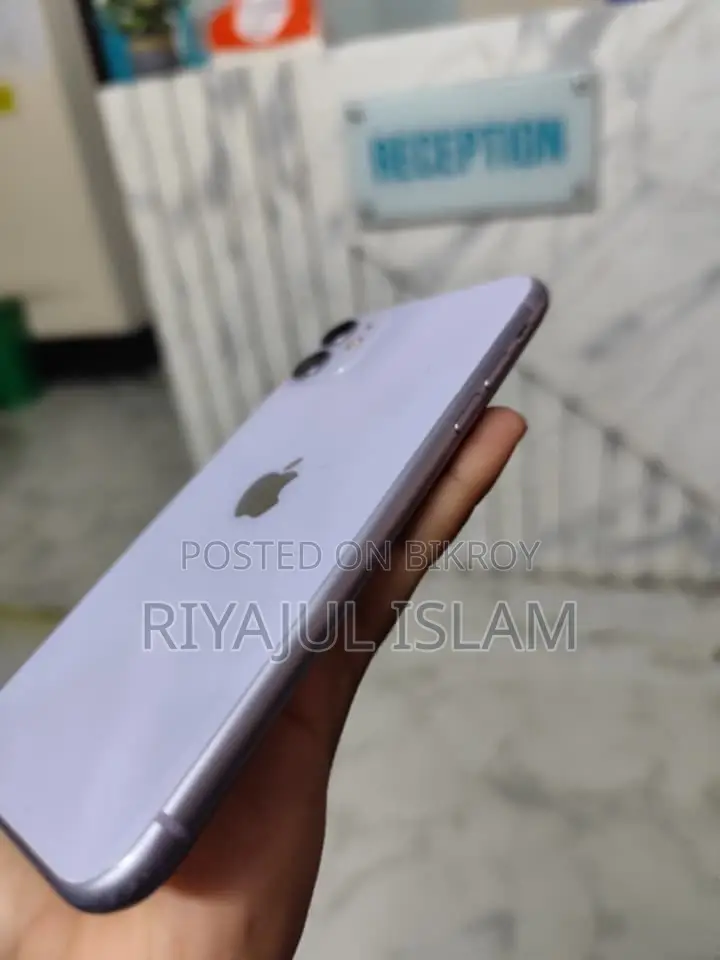 Apple iPhone 11 64 GB Purple