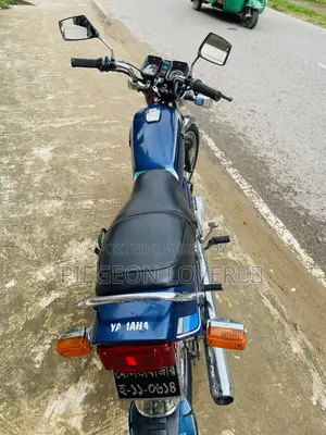 New Yamaha Crux 1995 Blue