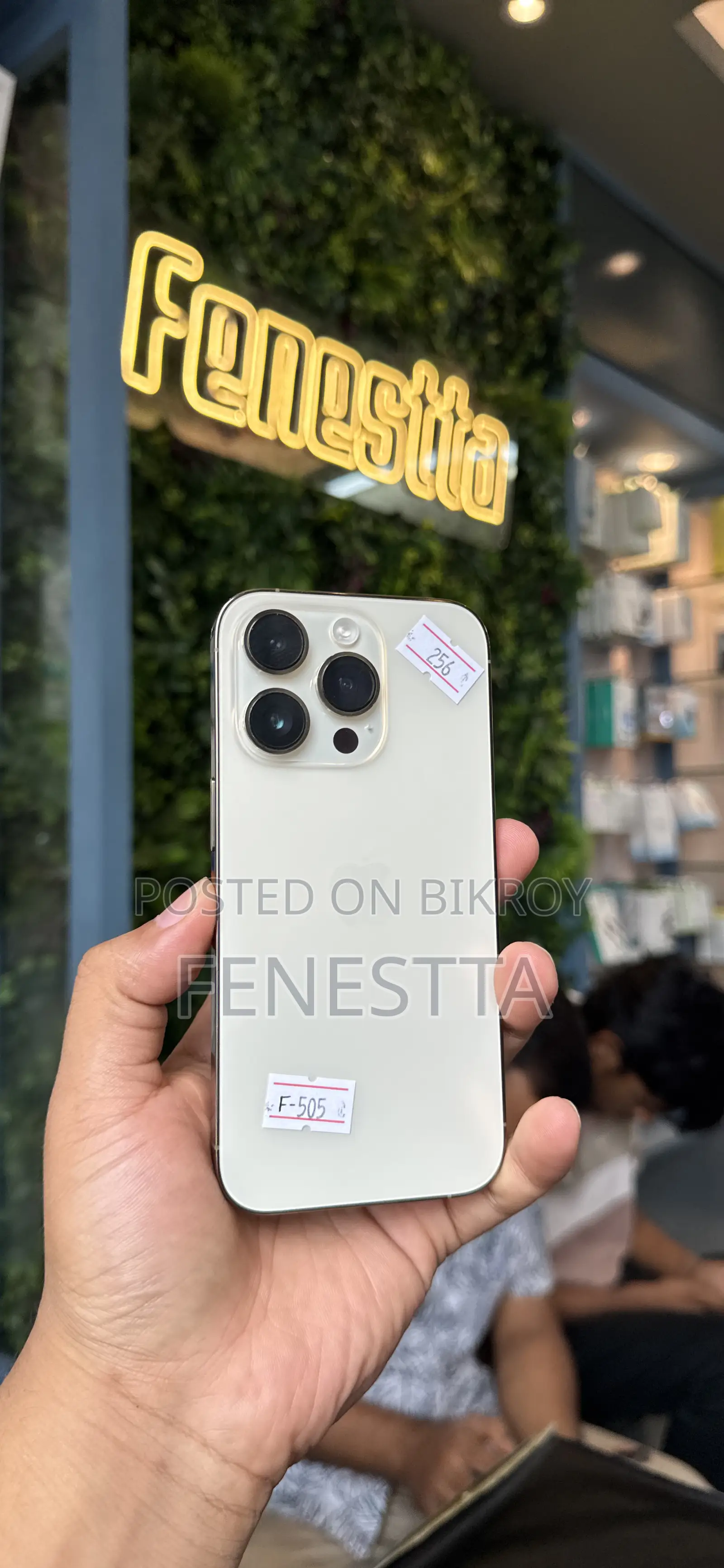 Apple iPhone 14 Pro 256 GB Gold