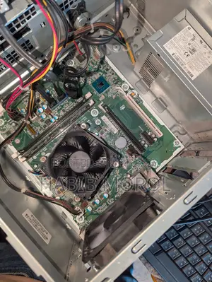 Desktop Computer HP ProDesk 400 G4 4GB Intel Core i5 SSD 128GB