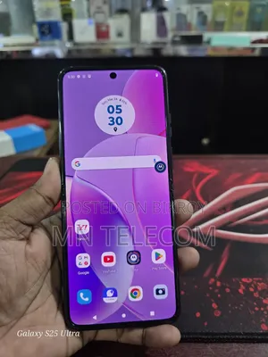 মটোরোলা রেজার ৪০এস ২৫৬ জিবি পার্পল