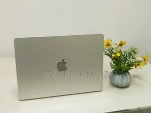 Laptop Apple MacBook Air 2022 M2 8GB Apple M2 SSD 256GB