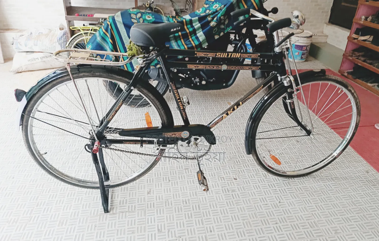 Selling 28" Akij Classic Bicycle