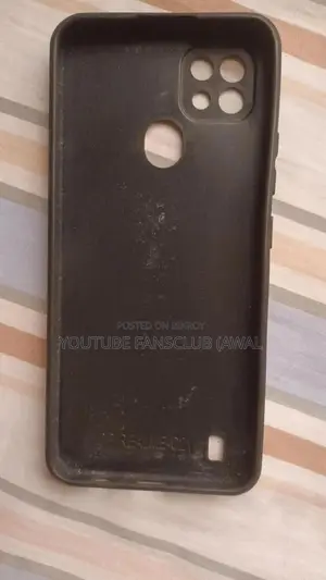 রিয়েলমি সি২১ ব্যাক কভার ব্যবহৃত