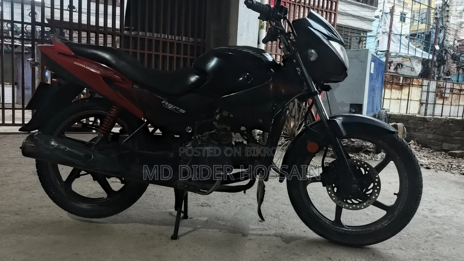 Hero New Glamour 2016 Black