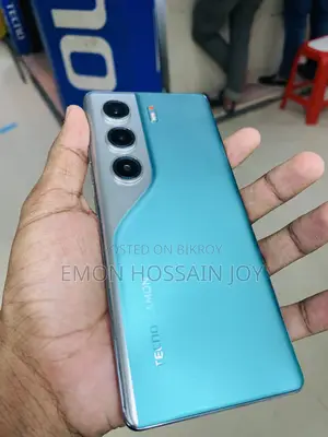 Tecno Camon 40 Pro 4G 256 GB Blue