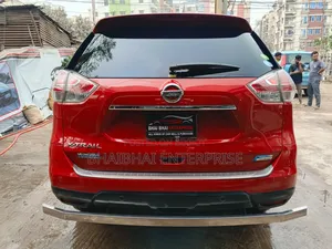 Nissan X-Trail 2015 Red