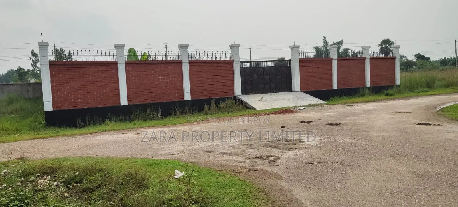 7.5 Katha plot in Sector 11, next to 300-feet road.
