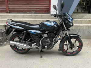 বাজাজ ডিসকভার ১৩৫ ২০০৮ কালো