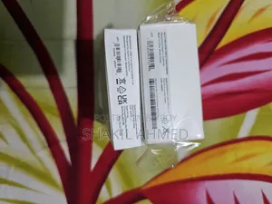 অ্যাপল আইফোন অ্যাডাপ্টার ও কেবল ২০ওয়াট অরিজিনাল