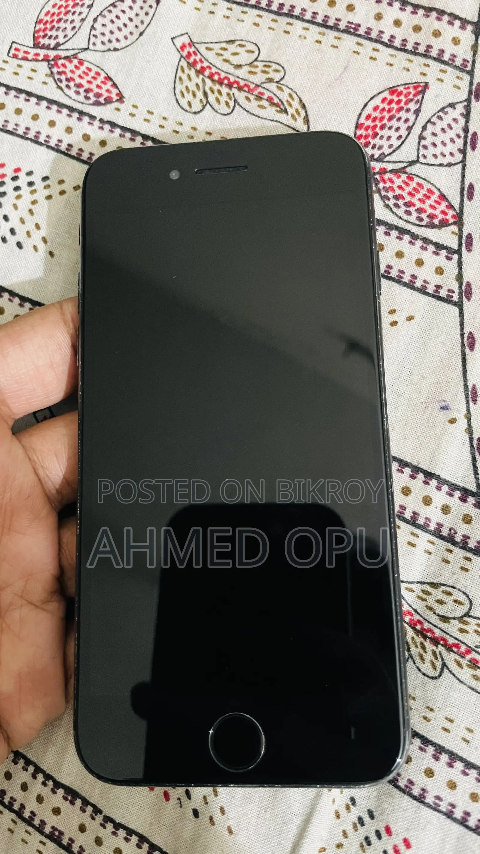 অ্যাপল আইফোন ৭ ১২৮ জিবি কালো