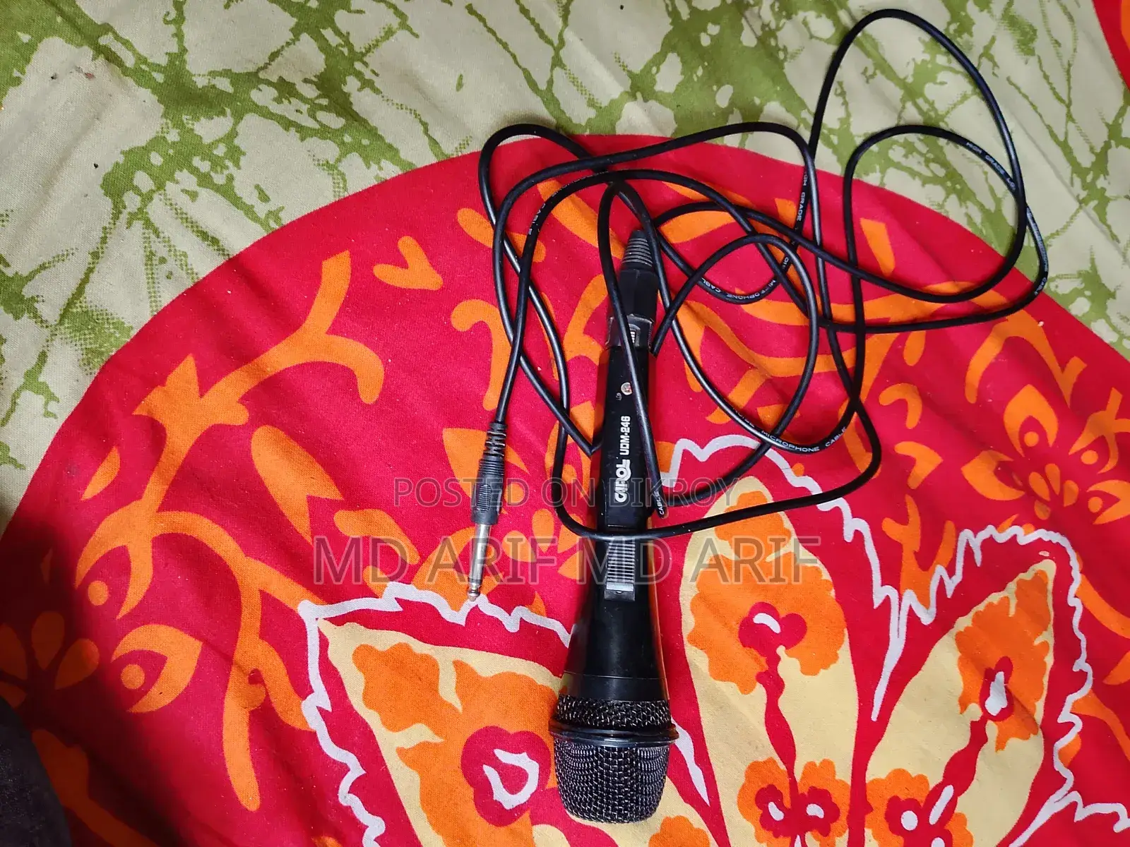 Microphone