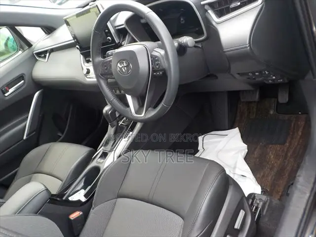 Toyota Corolla Cross 1.8 Hybrid FWD 2022 Brown
