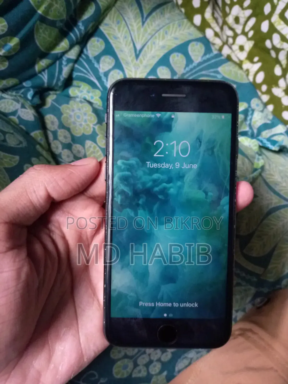 অ্যাপল আইফোন ৭ ১২৮ জিবি ব্ল্যাক