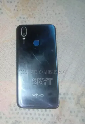 Vivo Y11 32 GB Black