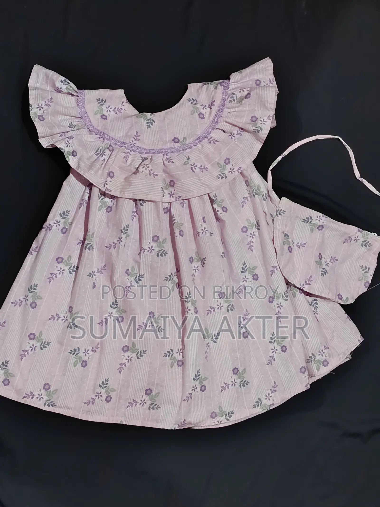 Cotton frock for baby girls with a beautiful matching bag.