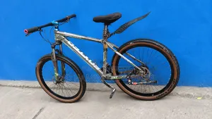 Cycle Foster