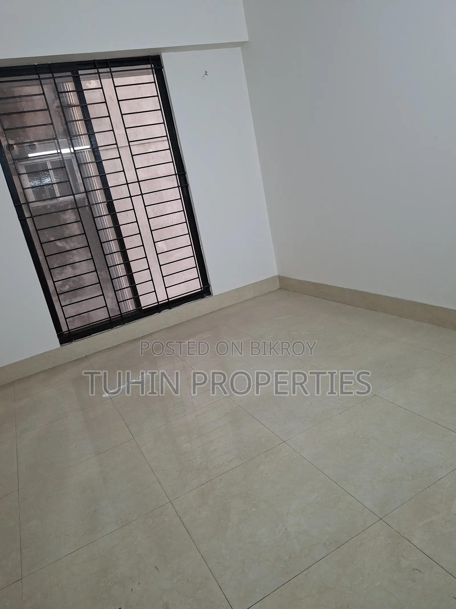 4-bedroom Apartment in Uttara for sale