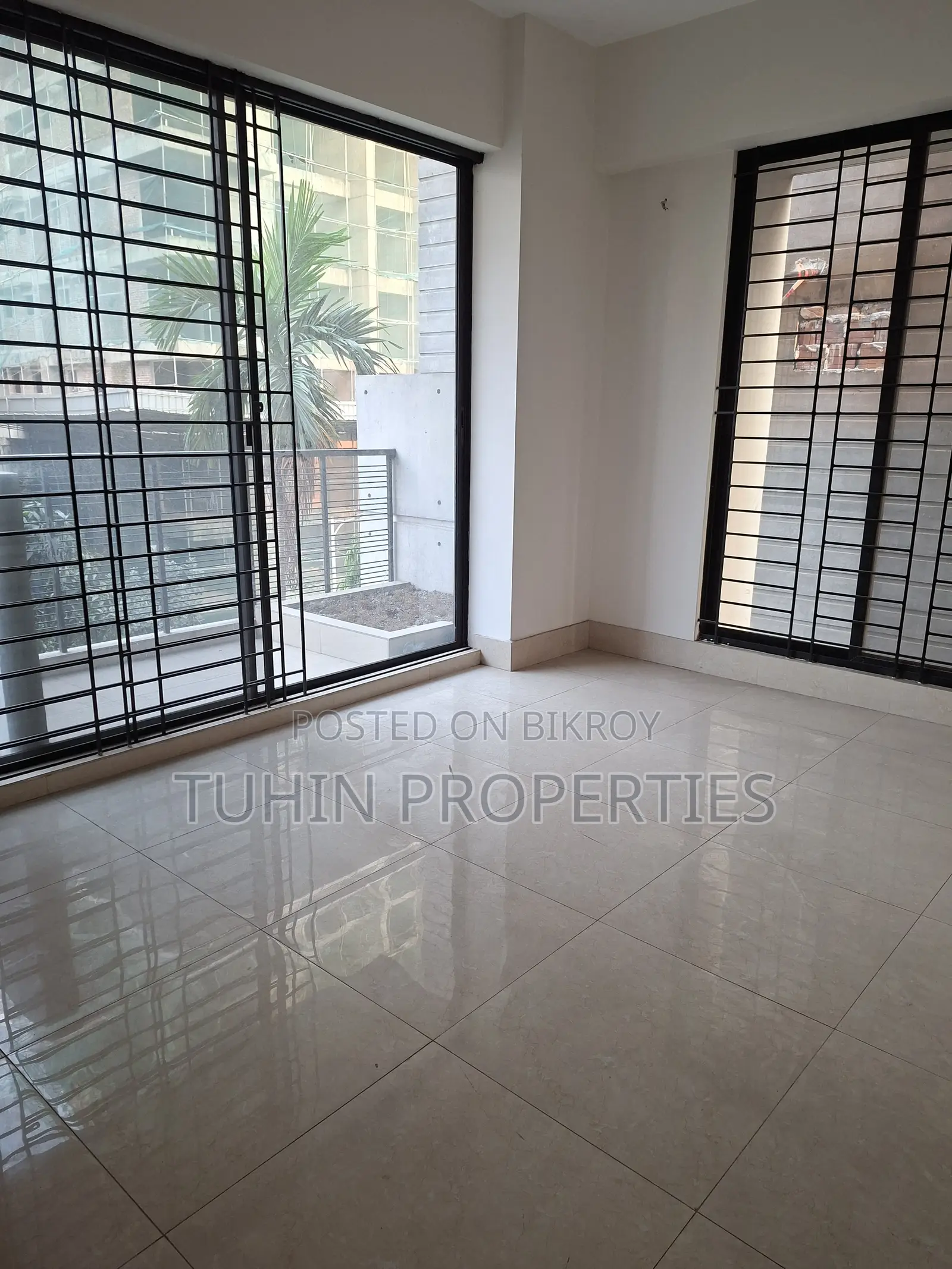 4-bedroom Apartment in Uttara for sale