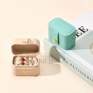Mini Storage Ring Box