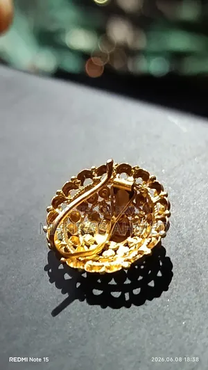 Gold Earring