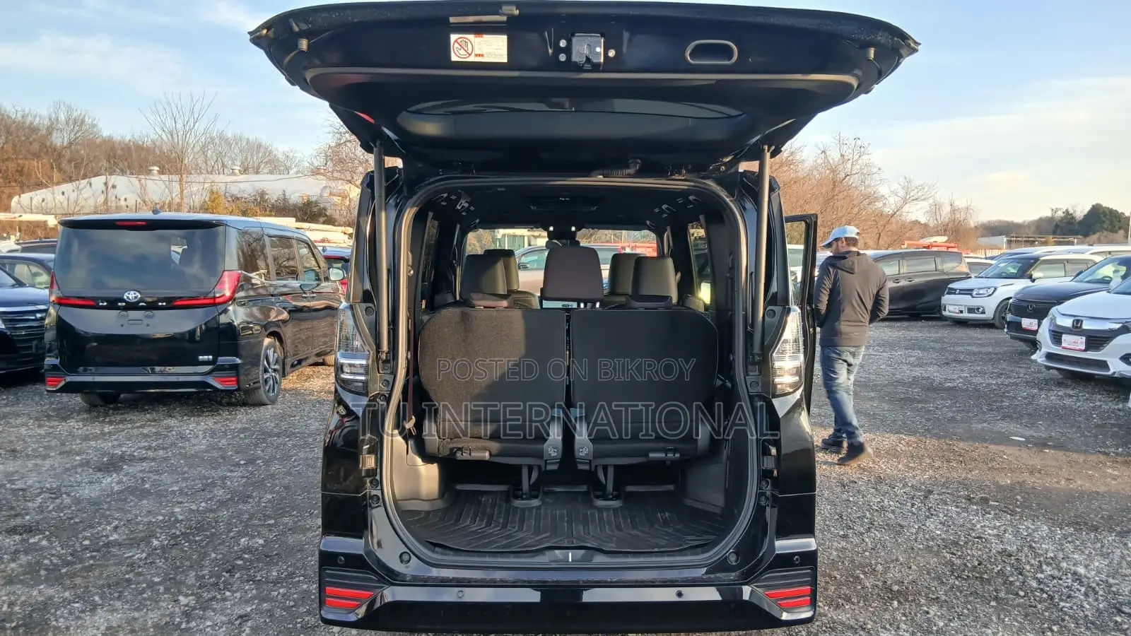 Toyota Voxy 2023 Black