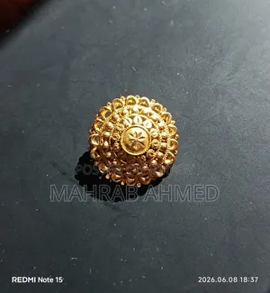Gold Earring