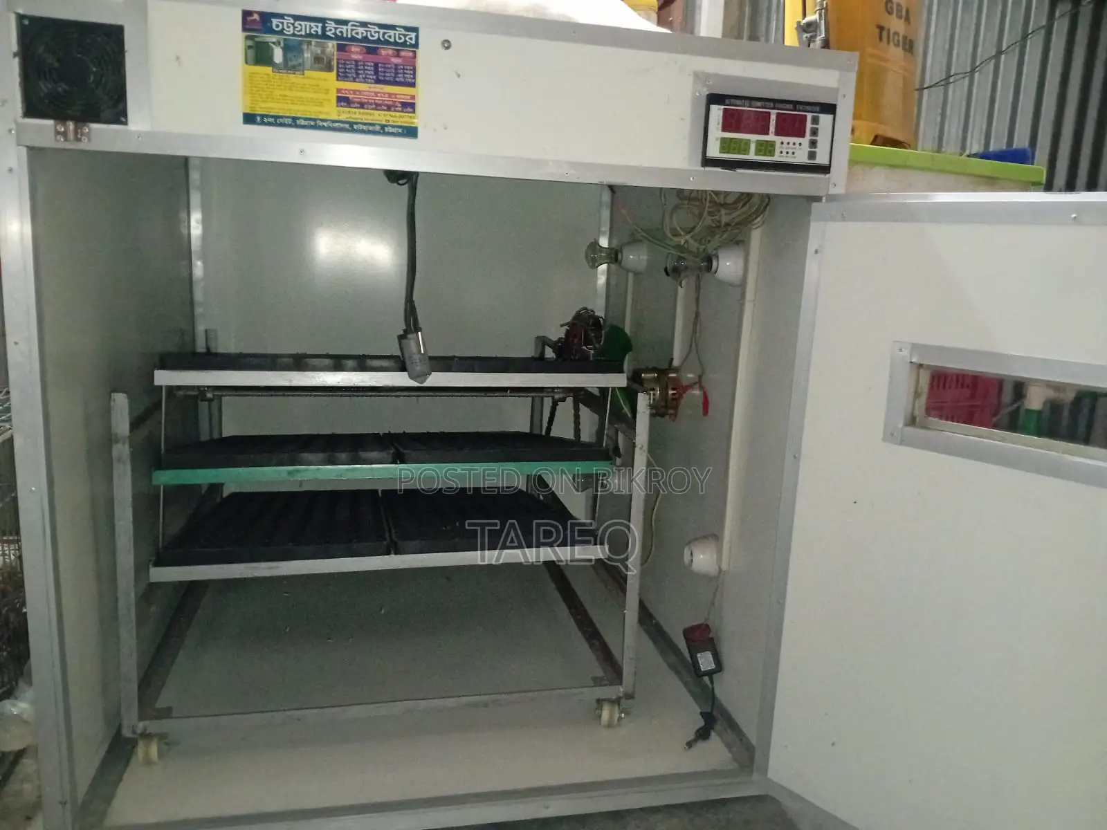 606 Chicken Egg Fully Automatic Incubator