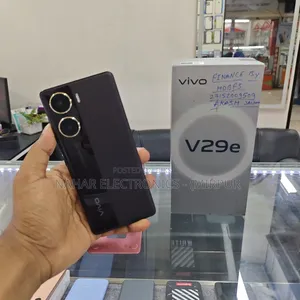 Vivo V29e 5G 256 GB Red
