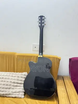 নতুনদের জন্য উপযুক্ত গিটার বিক্রয় হবে